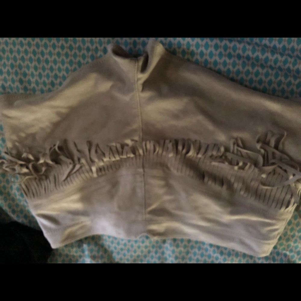 Shorts - Picture 2 of 3